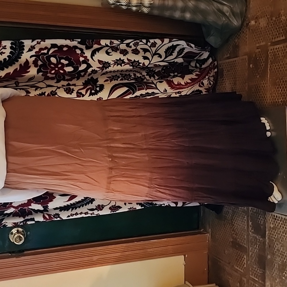 Multi tone coffee to tan skirt